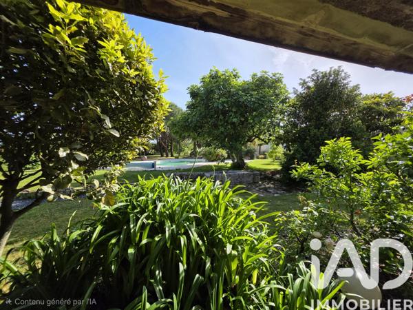 Maison à vendre 10 pièces 460 m² Saint-Pierre-d'Oléron