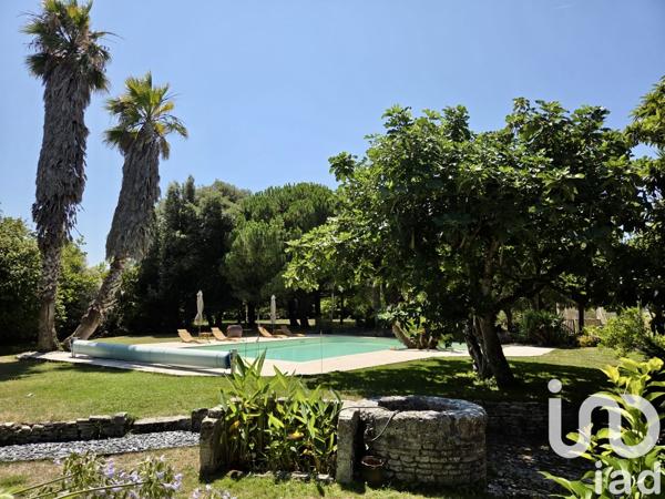 Maison à vendre 10 pièces 460 m² Saint-Pierre-d'Oléron