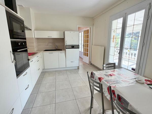 Maison Les Ponts De Ce 162 m2 jardin garage Les ponts de ce
