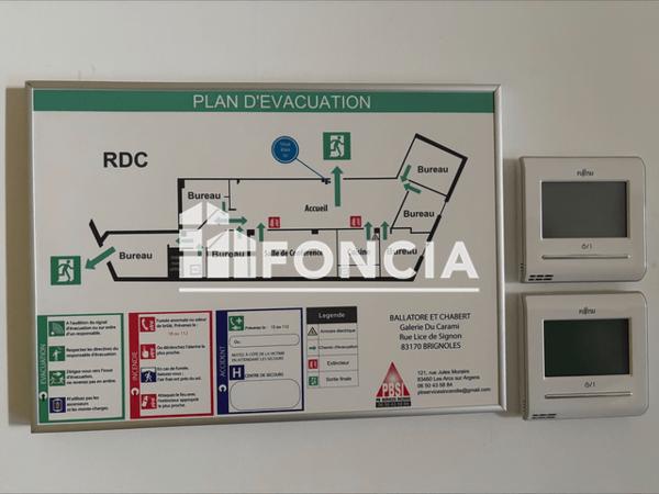 Location Local commercial 5 pièces 175 m² - Brignoles 83170