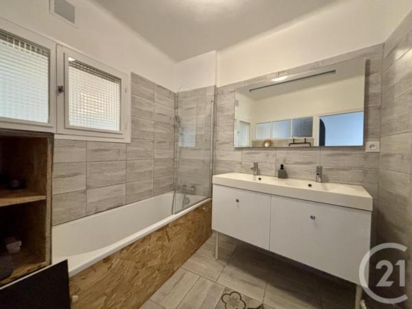 Maison à vendre  7 pièces - 123,16 m2 GENERAC - 30