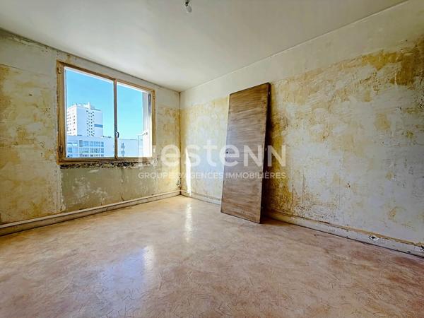 Appartement 3 pièces à vendre à Reims - À rafraîchir avec balcon et cave