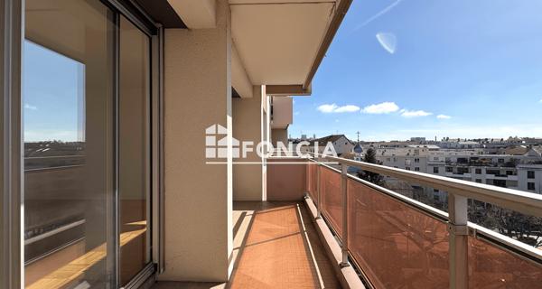 Location Appartement 4 pièces 100.55 m² - Lyon 69006