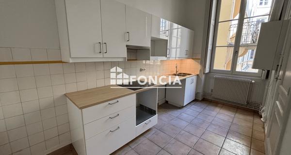Location Appartement 5 pièces 119.68 m² - Lyon 69001