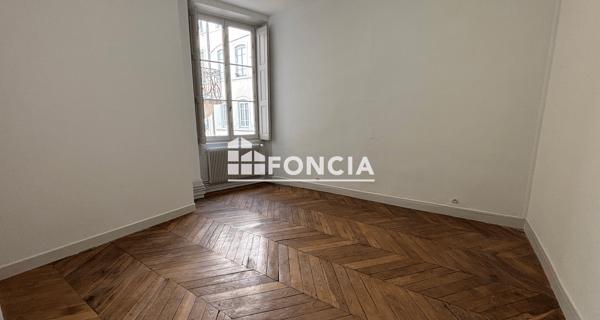 Location Appartement 5 pièces 119.68 m² - Lyon 69001