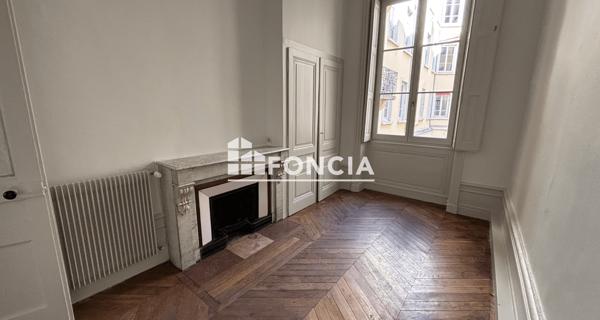 Location Appartement 5 pièces 119.68 m² - Lyon 69001