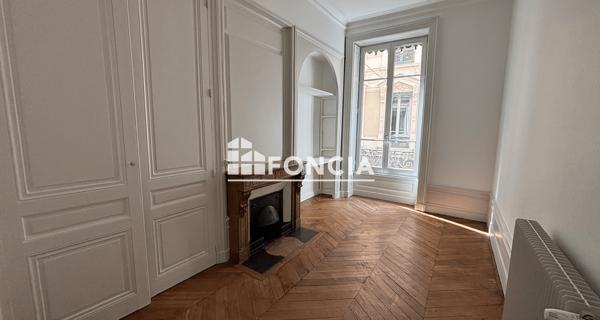 Location Appartement 5 pièces 119.68 m² - Lyon 69001