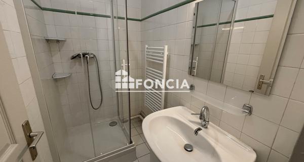 Location Appartement 5 pièces 119.68 m² - Lyon 69001