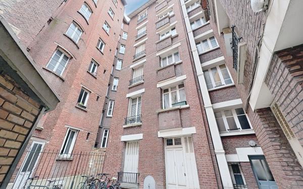 Appartement à vendre    1 pièce • 24,73 m2 Montrouge