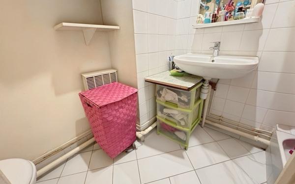 Appartement à vendre    1 pièce • 24,73 m2 Montrouge