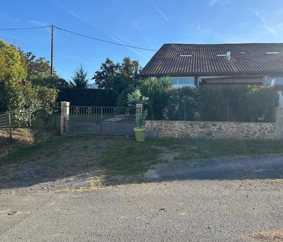 Mendionde T4 duplex 95m², jardin, terrasse, abris jardin et 2 parkings