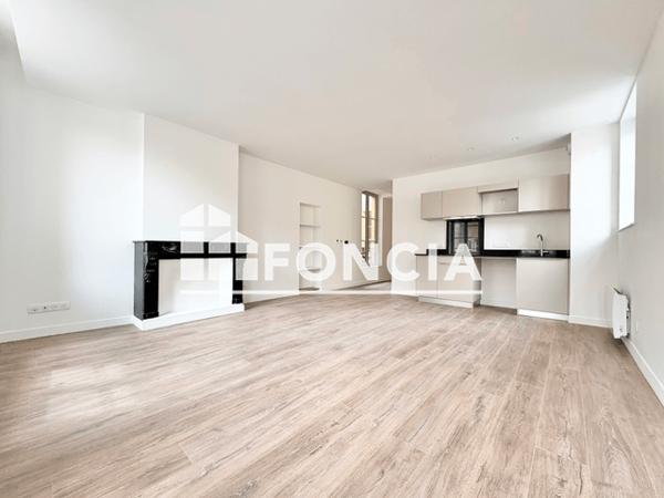 Location Appartement 2 pièces 50.02 m² - 68-70 RUE DES ALLEMANDS Metz 57000