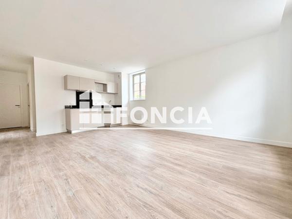 Location Appartement 2 pièces 50.02 m² - 68-70 RUE DES ALLEMANDS Metz 57000