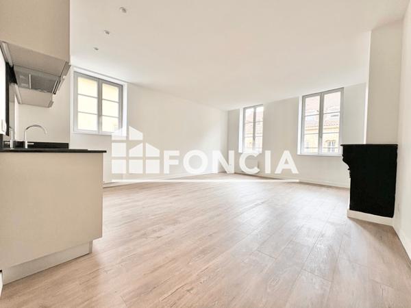 Location Appartement 2 pièces 50.02 m² - 68-70 RUE DES ALLEMANDS Metz 57000
