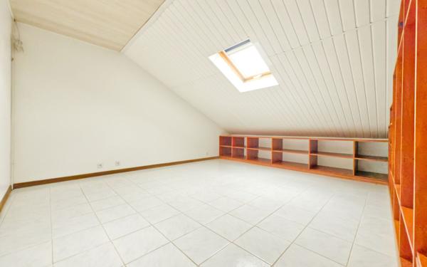 Maison à vendre    5 pièces •  Persan