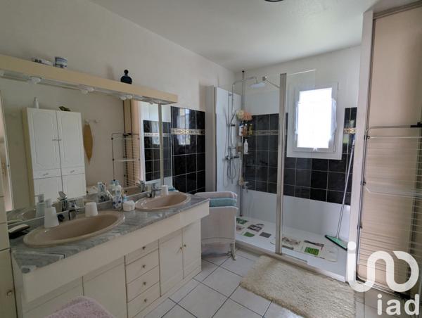 Maison à vendre 3 pièces 90 m² Saint-Palais-sur-Mer