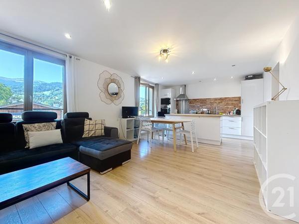 Appartement T5 à vendre  5 pièces - 115,37 m2 ST GERVAIS LES BAINS - 74