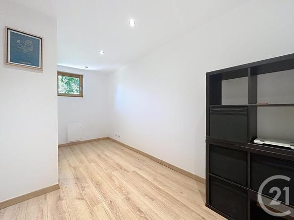 Appartement T5 à vendre  5 pièces - 115,37 m2 ST GERVAIS LES BAINS - 74