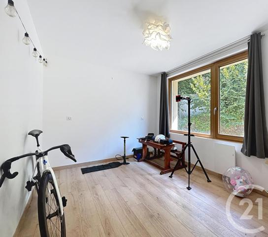 Appartement T5 à vendre  5 pièces - 115,37 m2 ST GERVAIS LES BAINS - 74