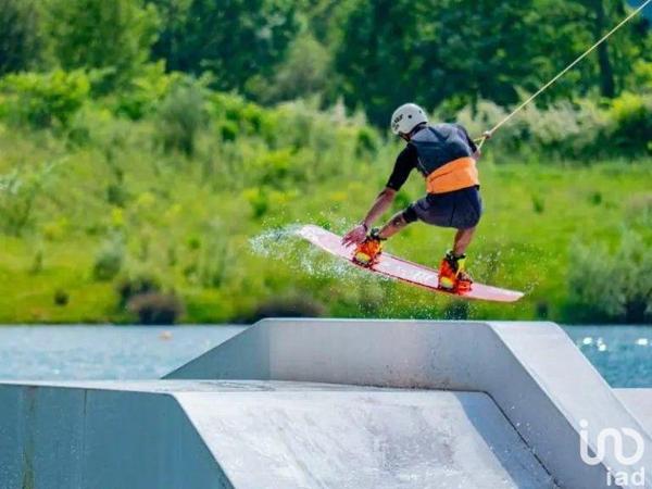 Campground for sale 160 000 m² Baudreix