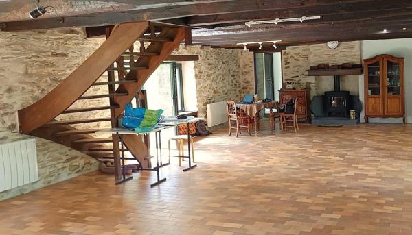 Une Longère au Charme Authentique