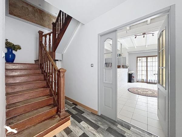 Maison à vendre 98 280 € Aigre 5 p 150 m² DPE E