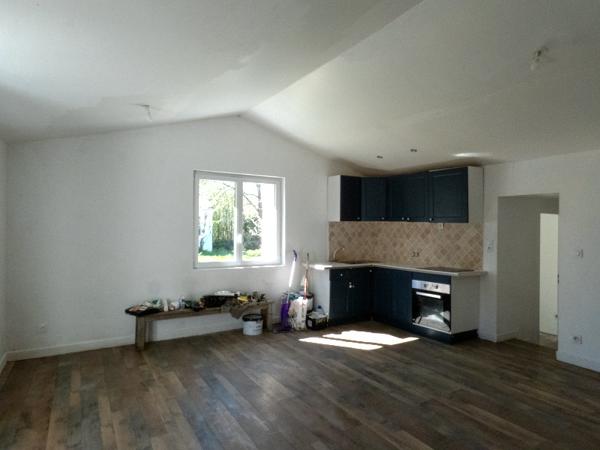 Le Givre (85540) MAISON 2 CHAMBRES ET 1 BUREAU, 1040 M2 DE TERRAIN