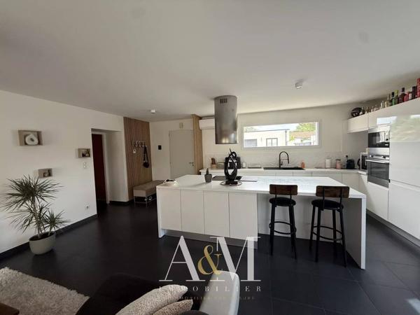 Pavillon P/pied contemporain
