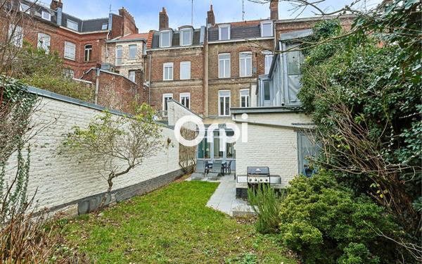 Maison à vendre    7 pièces • 265 m2 Lille