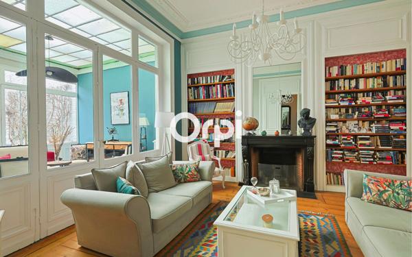 Maison à vendre    7 pièces • 265 m2 Lille