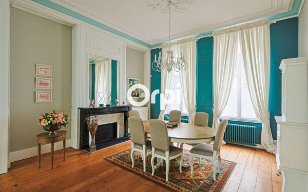 Maison à vendre    7 pièces • 265 m2 Lille