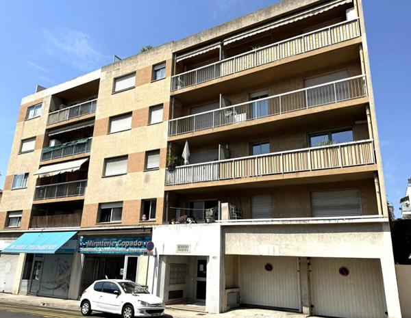 Parking / Box à vendre à Nice (06100)