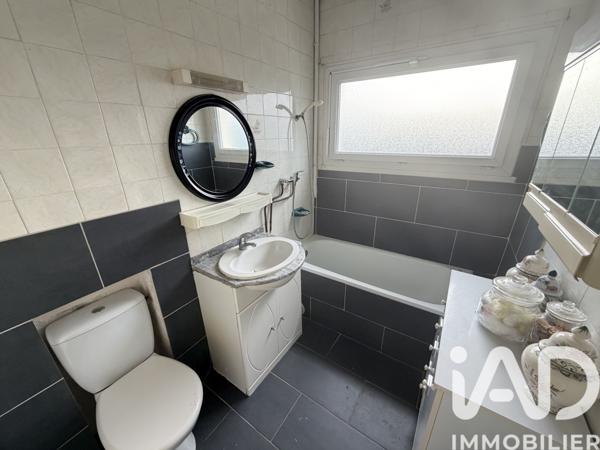 Maison à vendre 6 pièces 98 m² Les Ponts-de-Cé