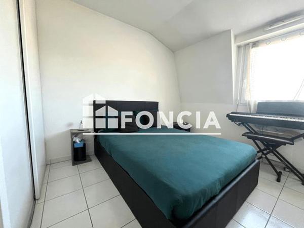 Location Appartement 2 pièces 43.2 m² - 117 A 125 BIS RUE DE LA VENDEE Cholet 49300