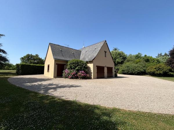 PROPRIETE de 400m² sur PARC de 1.7 ha