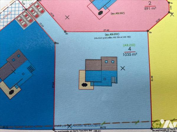 TERRAIN CONTRUCTIBLE VIABLISÉ 1035 m² MER 4KMS