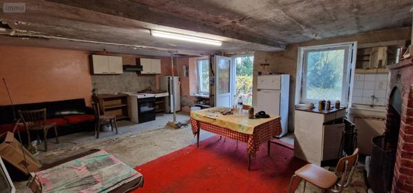 Maison rurale à vendre à Saint-Varent dans les Deux-Sèvres (79330), ref : 79079-42