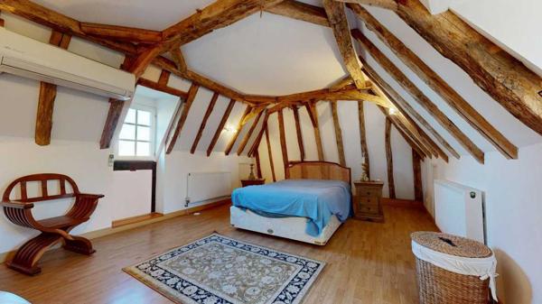 Maison ancienne - Le bugue Propriété avec piscine,et parc de plus d'un hectare.