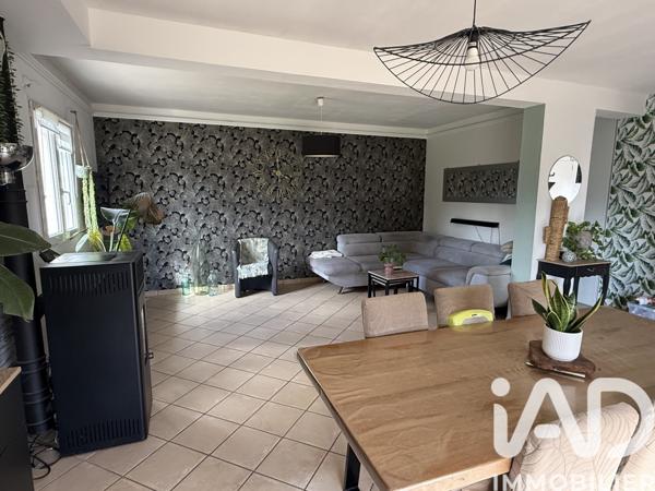 Maison à vendre 4 pièces 100 m² Le Neubourg