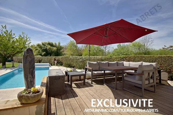 Vente Maison 4 pièces 150 m2 à La Tour-du-Pin