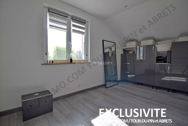 Vente Maison 4 pièces 150 m2 à La Tour-du-Pin