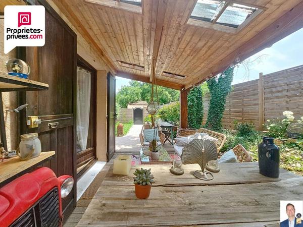 TRES BELLE MAISON DUPLEX jumelée 3 pièces avec Jardin et Place de parking dans résidence