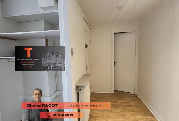 Saint-Étienne (42100) Bel appartement mansardé T3 de 62m² dans petite copropriété - quartier Valbenoite en TBE