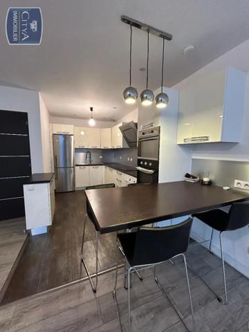 Appartement à louer 3 pièces 78m²