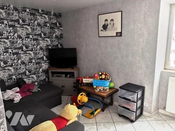 LA SAUVAGERE maison de village 4 chambres, terrain garage