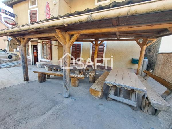 Local commercial : bar restaurant