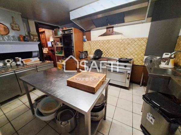 Local commercial : bar restaurant