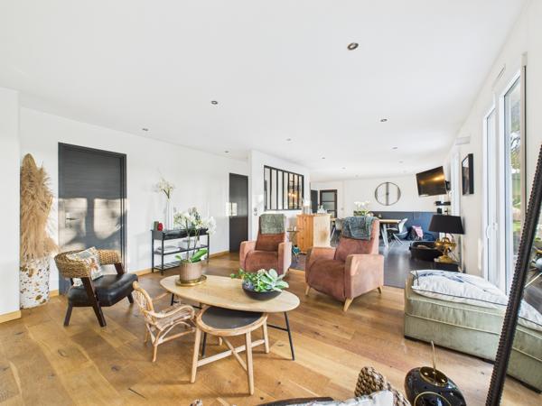 Maison 7 pièces - 215 m² Bien prestige