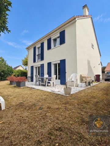 Vente                                                      Maison
                        
                     6 pièces                      119 m2                     à Chelles