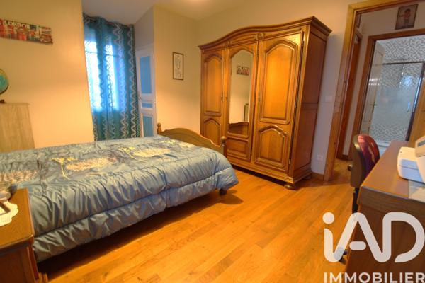 Maison à vendre 6 pièces 122 m² Villeneuve-le-Roi